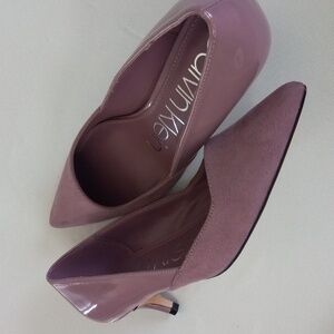 Calvin Klein Women's Dusty Pink Heels Suede And Patent Leather Size: 7.5"